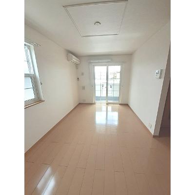 ポリッシュ 104【管理NO：1-015065901-01040】 ★家具家電は申し込み後に搬入します★の物件画像