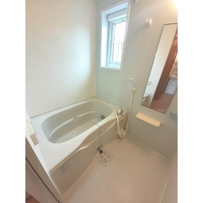 ポリッシュ 104【管理NO：1-015065901-01040】 ★家具家電は申し込み後に搬入します★の物件画像