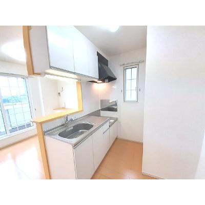 フルール中山 201【管理NO：1-019414001-02010】 ★家具家電は申し込み後に搬入します★の物件画像