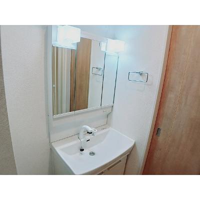 アールポート・Ｅ 103【管理NO：1-028443501-01030】 ★家具家電は申し込み後に搬入します★の物件画像