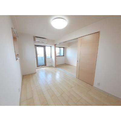 カーサ　プリマ 301【管理NO：1-020051301-03010】 ★家具家電は申し込み後に搬入します★の物件画像