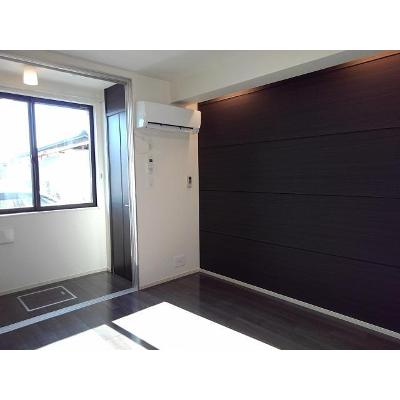 カーサ・コローナ 101【管理NO：1-019708701-01010】 ★家具家電は申し込み後に搬入します★の物件画像