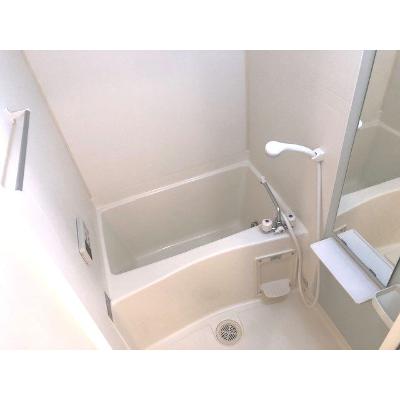 エスト・コリーヌ 103【管理NO：1-012755201-01030】 ★家具家電は申し込み後に搬入します★の物件画像