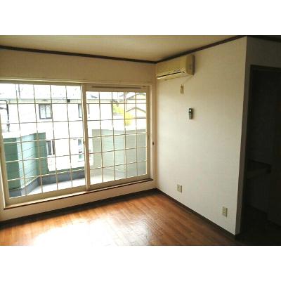 エスポワール南松 204【管理NO：1-009491401-02040】 ★家具家電は申し込み後に搬入します 2026年08月上旬入居可能の物件画像