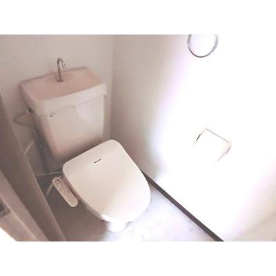 ラルゴ２１ 101【管理NO：1-004606501-01010】 ★家具家電は申し込み後に搬入します★の物件画像