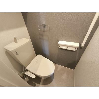 マクリー　ムーア 105【管理NO：1-027849601-01050】 ★家具家電は申し込み後に搬入します★の物件画像