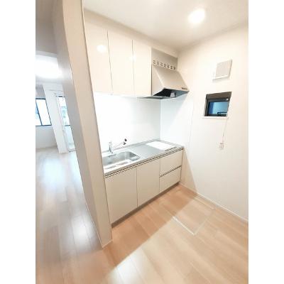 ＣＬＯＶＥ　ー　Ⅱ 103【管理NO：1-027114102-01030】 ★家具家電は申し込み後に搬入します★の物件画像