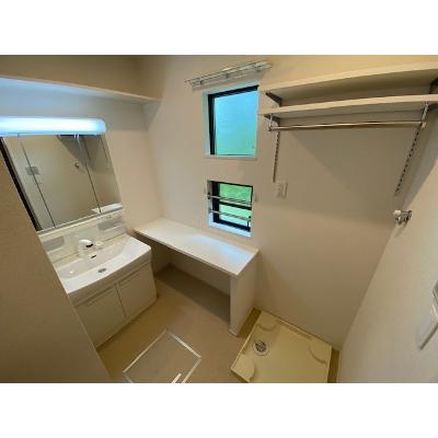 フラワーエンジェルⅡ 203【管理NO：1-024659802-02030】 ★家具家電は申し込み後に搬入します★の物件画像