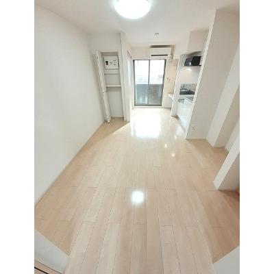 ジェントリー　Ｂ 102【管理NO：1-022671202-01020】 ★家具家電は申し込み後に搬入します★の物件画像