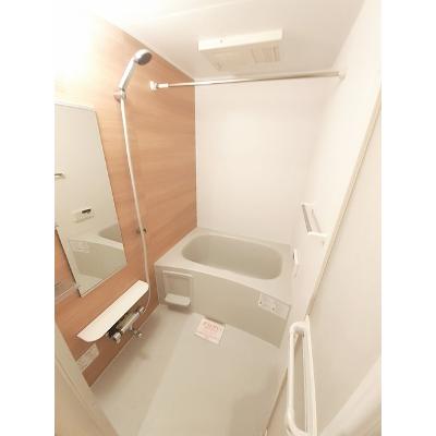 ジェントリー　Ｂ 102【管理NO：1-022671202-01020】 ★家具家電は申し込み後に搬入します★の物件画像