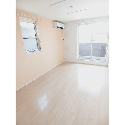 ピーメイルＢ 203【管理NO：1-022136302-02030】 ★家具家電は申し込み後に搬入します★の物件画像