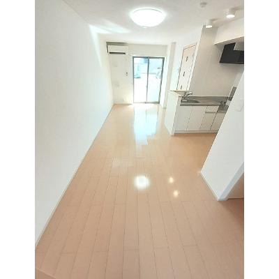 カーサ・デ・グラシア 104【管理NO：1-020037901-01040】 ★家具家電は申し込み後に搬入します★の物件画像