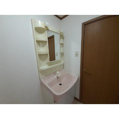 パークヴィラⅡ 203【管理NO：1-010884702-02030】 ★家具家電は申し込み後に搬入します★の物件画像