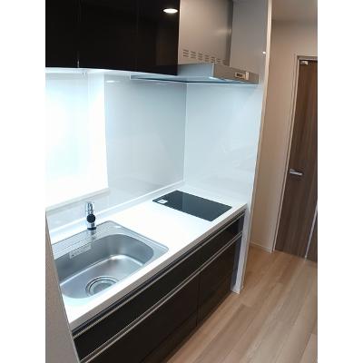 メル　クラール 101【管理NO：1-027761101-01010】 ★家具家電は申し込み後に搬入します★の物件画像