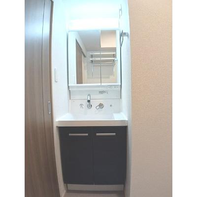 メル　クラール 101【管理NO：1-027761101-01010】 ★家具家電は申し込み後に搬入します★の物件画像