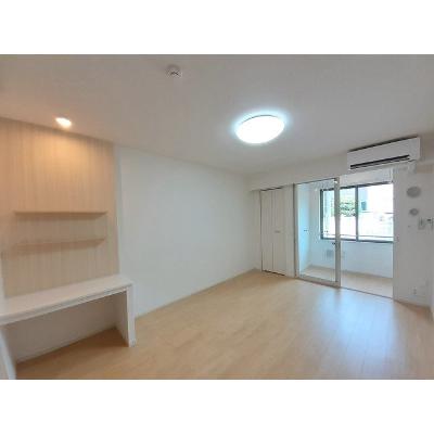 カレント・Ｋ　Ⅳ 102【管理NO：1-025491901-01020】 ★家具家電は申し込み後に搬入します★の物件画像