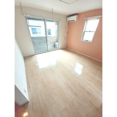 セレーノ・カーサ 101【管理NO：1-021849101-01010】 ★家具家電は申し込み後に搬入します★の物件画像