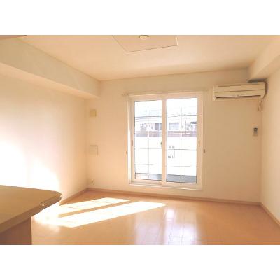シャトレ柏木 202【管理NO：1-015126001-02020】 ★家具家電は申し込み後に搬入します★の物件画像