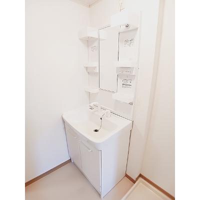 アルドールＫ・Ｍ 102【管理NO：1-013965501-01020】 ★家具家電は申し込み後に搬入します★の物件画像