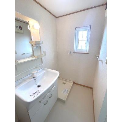 ハニーグレイス 204【管理NO：1-013498601-02040】 ★家具家電は申し込み後に搬入します★の物件画像