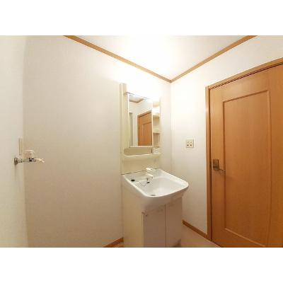 グランデパインヒルズＢ 204【管理NO：1-011613602-02040】 ★家具家電は申し込み後に搬入します★の物件画像