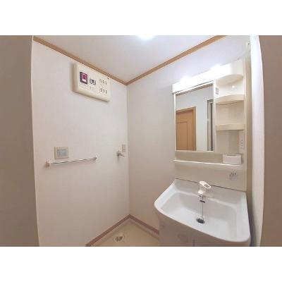 グランデパインヒルズＢ 103【管理NO：1-011613602-01030】 ★家具家電は申し込み後に搬入します★の物件画像