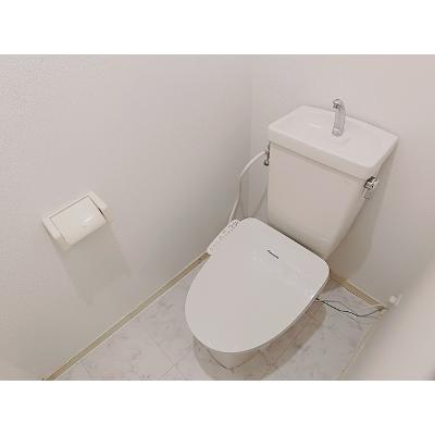 オンワードスズキ 204【管理NO：1-003680901-02040】 ★家具家電は申し込み後に搬入します★の物件画像