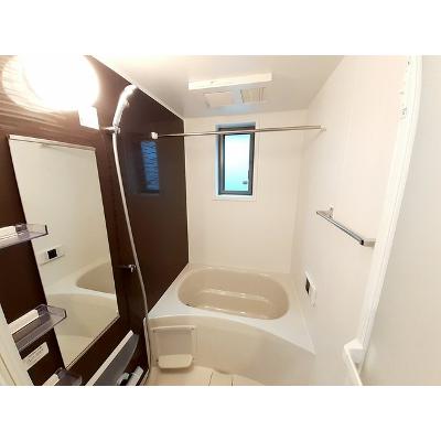 ３２Ｗｅｓｔ 103【管理NO：1-024740901-01030】 ★家具家電は申し込み後に搬入します★の物件画像