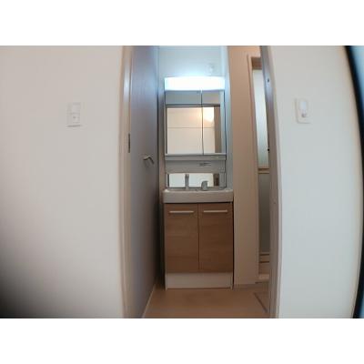 カーサ・フィオーレ 201【管理NO：1-021541601-02010】 ★家具家電は申し込み後に搬入します★の物件画像
