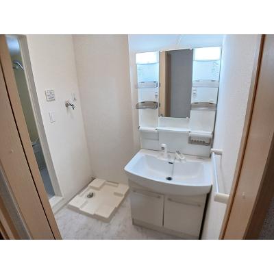 リバップ人来田 101【管理NO：1-099128701-01010】 ★家具家電は申し込み後に搬入します★の物件画像