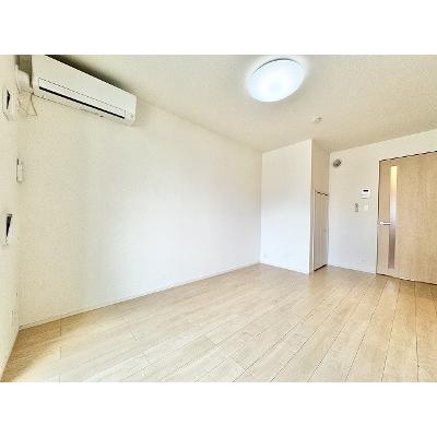 プチ・モンターニュ 102【管理NO：1-023499001-01020】 ★家具家電は申し込み後に搬入します★の物件画像