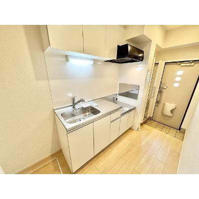 プチ・モンターニュ 102【管理NO：1-023499001-01020】 ★家具家電は申し込み後に搬入します★の物件画像