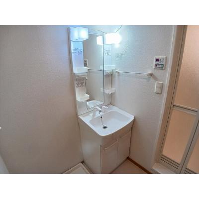 高染Ⅸ館 301【管理NO：1-013620501-03010】 ★家具家電は申し込み後に搬入します★の物件画像