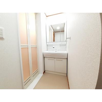 アルバ．Ｓ 101【管理NO：1-011856501-01010】 ★家具家電は申し込み後に搬入します★の物件画像