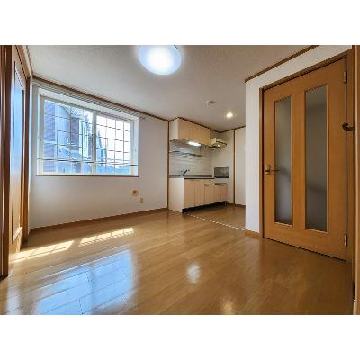 アライブＡ 201【管理NO：1-011817101-02010】 ★家具家電は申し込み後に搬入します★の物件画像