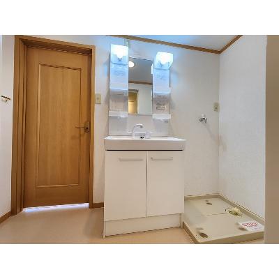 アライブＡ 201【管理NO：1-011817101-02010】 ★家具家電は申し込み後に搬入します★の物件画像