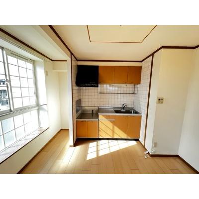 パレシャルマンＢ 202【管理NO：1-010591102-02020】 ★家具家電は申し込み後に搬入します★の物件画像