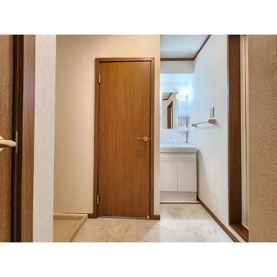 ＰＡＴＩＥＮＴ上野山 203【管理NO：1-009687201-02030】 ★家具家電は申し込み後に搬入します★の物件画像