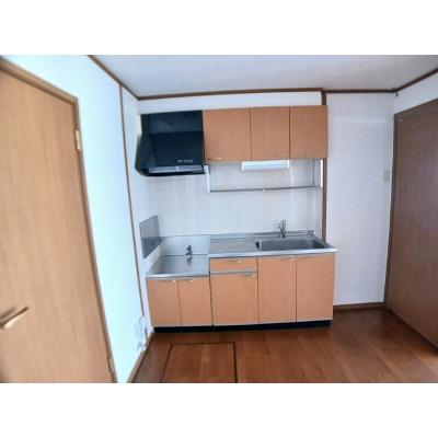 ファーテェィルアースⅡＢ 101【管理NO：1-007425602-01010】 ★家具家電は申し込み後に搬入します★の物件画像