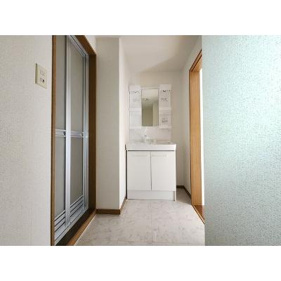 グレース下山 302【管理NO：1-004550601-03020】 ★家具家電は申し込み後に搬入します★の物件画像