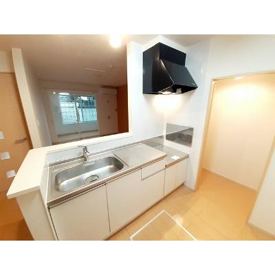 リバーサイド無限∞Ⅶ 102【管理NO：1-020372901-01020】 ★家具家電は申し込み後に搬入します★の物件画像