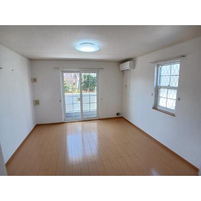 カーサ・フローラ 105【管理NO：1-014672301-01050】 ★家具家電は申し込み後に搬入します★ ★2026年10月上旬入居可能★の物件画像