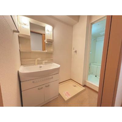 カーサ・フローラ 102【管理NO：1-014672301-01020】 ★家具家電は申し込み後に搬入しますの物件画像