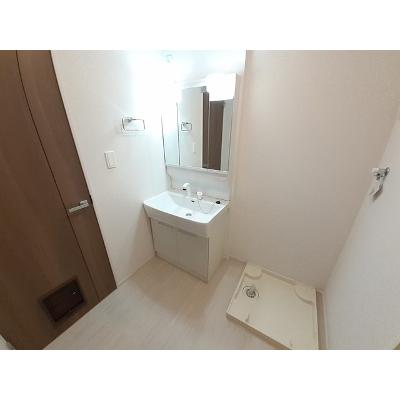 ル・シエル・ブルー 105【管理NO：1-026817401-01050】 ★家具家電は申し込み後に搬入します★の物件画像