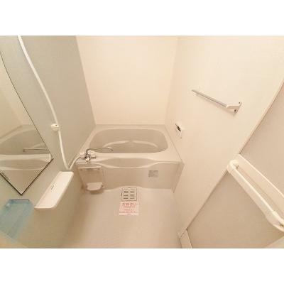 リバーサイド 102【管理NO：1-015310401-01020】 ★家具家電は申し込み後に搬入します★の物件画像