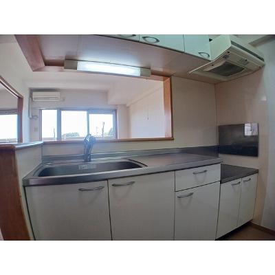 マンション　グランデ　カナバ 203【管理NO：1-014857601-02030】 ★家具家電は申し込み後に搬入します★の物件画像