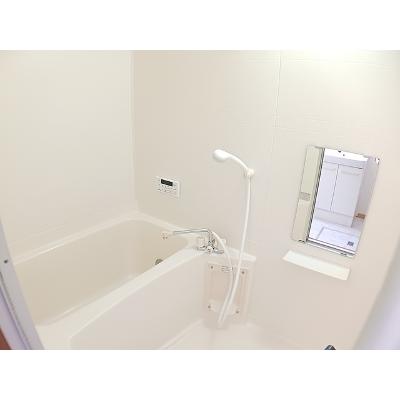 エヴァーグリーンハイム 101【管理NO：1-007703801-01010】 ★家具家電は申し込み後に搬入しますの物件画像