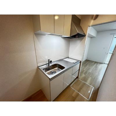 パークメゾンＲ８　Ｂ 102【管理NO：1-028430302-01020】 ★家具家電は申し込み後に搬入します★の物件画像