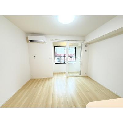 リベルテ　Ａ 203【管理NO：1-028398701-02030】 ★家具家電は申し込み後に搬入します★の物件画像