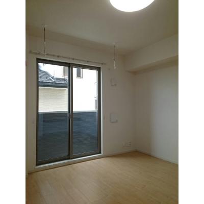 ｎａｌｕⅢ 101【管理NO：1-025205003-01010】 ★家具家電は申し込み後に搬入します★の物件画像